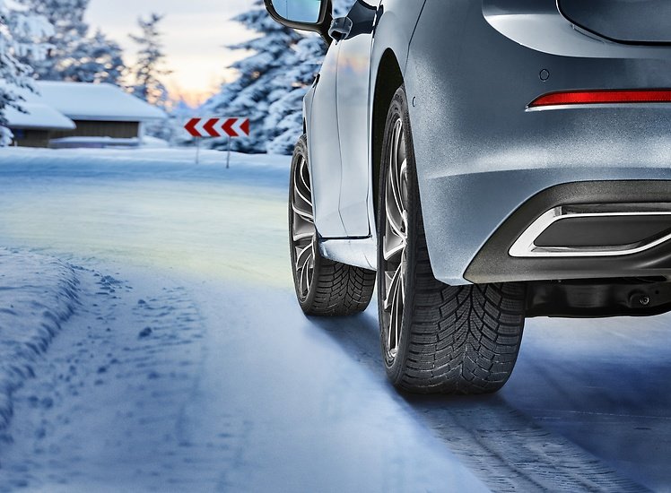 CONTINENTAL RADDOPPIA: PRESENTATI I NUOVI PNEUMATICI PER AUTO E SUV WINTERCONTACT TS 870 E WINTERCONTACT TS 870P